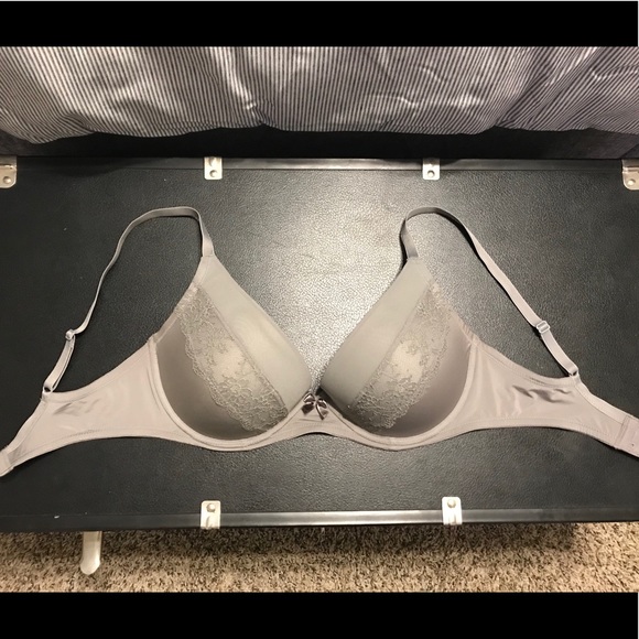 *Never worn!* Push-up Bra - Picture 4 of 4